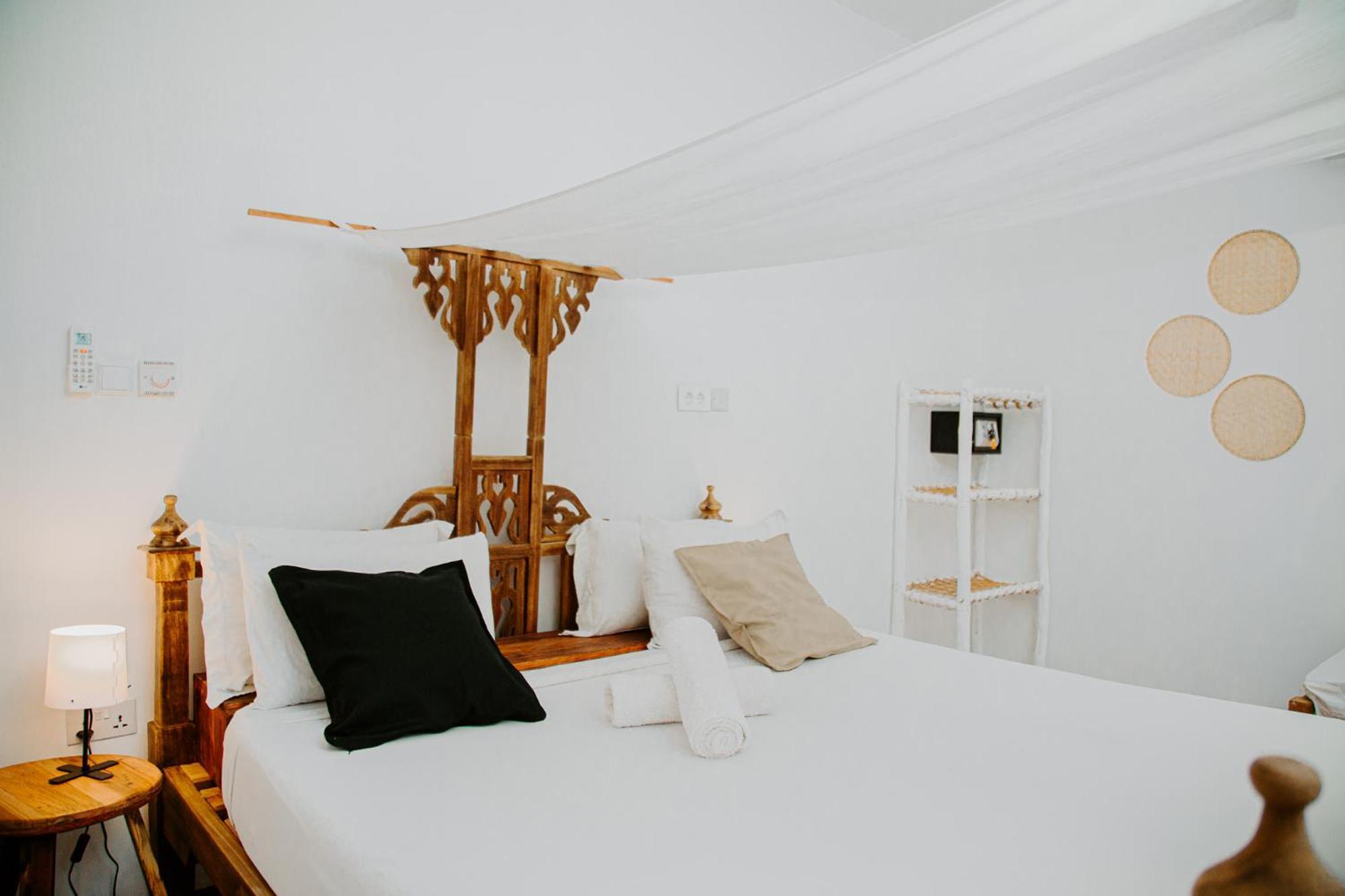 לינה וארוחת בוקר גאמביאני Ocean Boho House מראה חיצוני תמונה