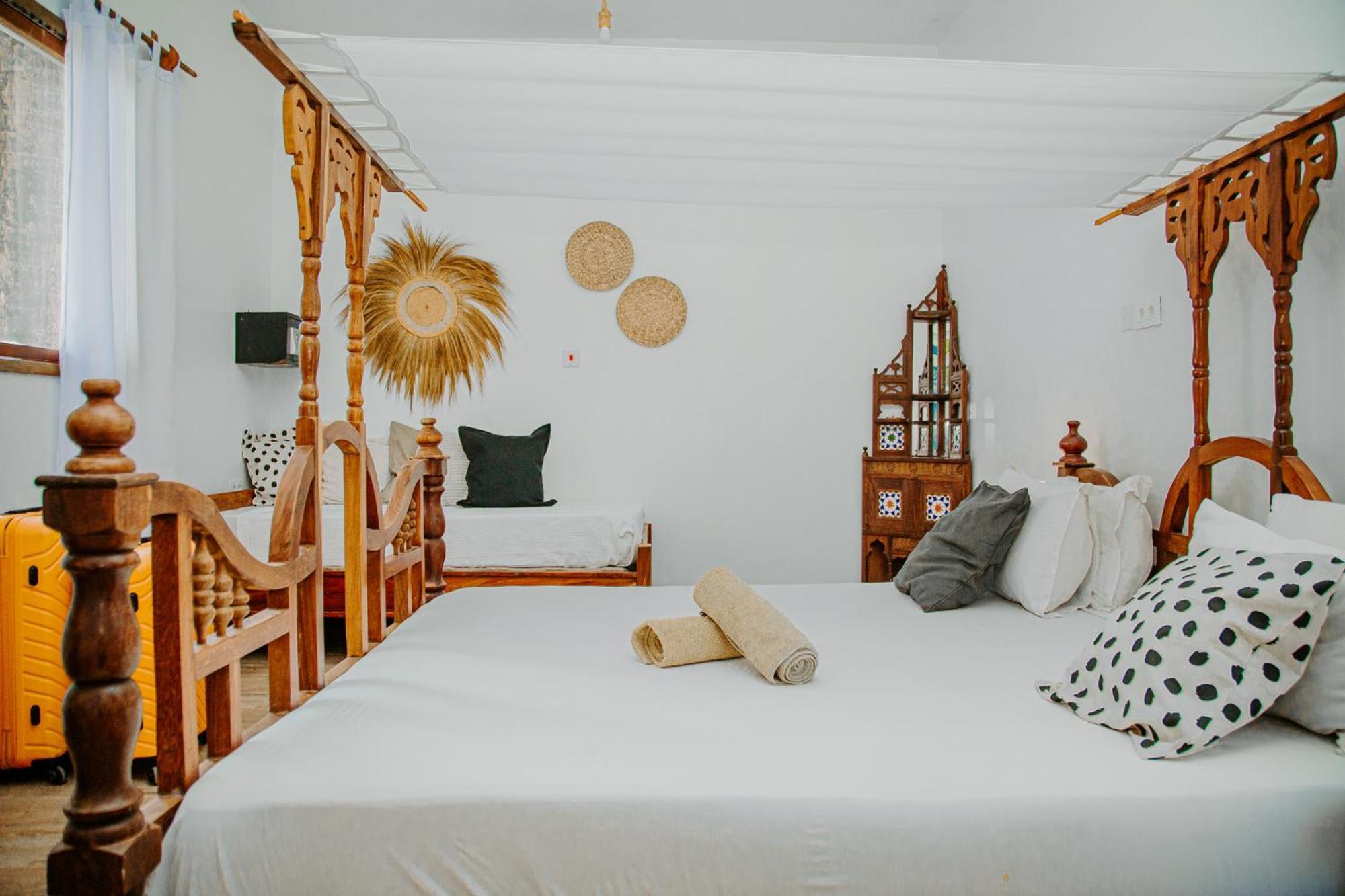 לינה וארוחת בוקר גאמביאני Ocean Boho House מראה חיצוני תמונה