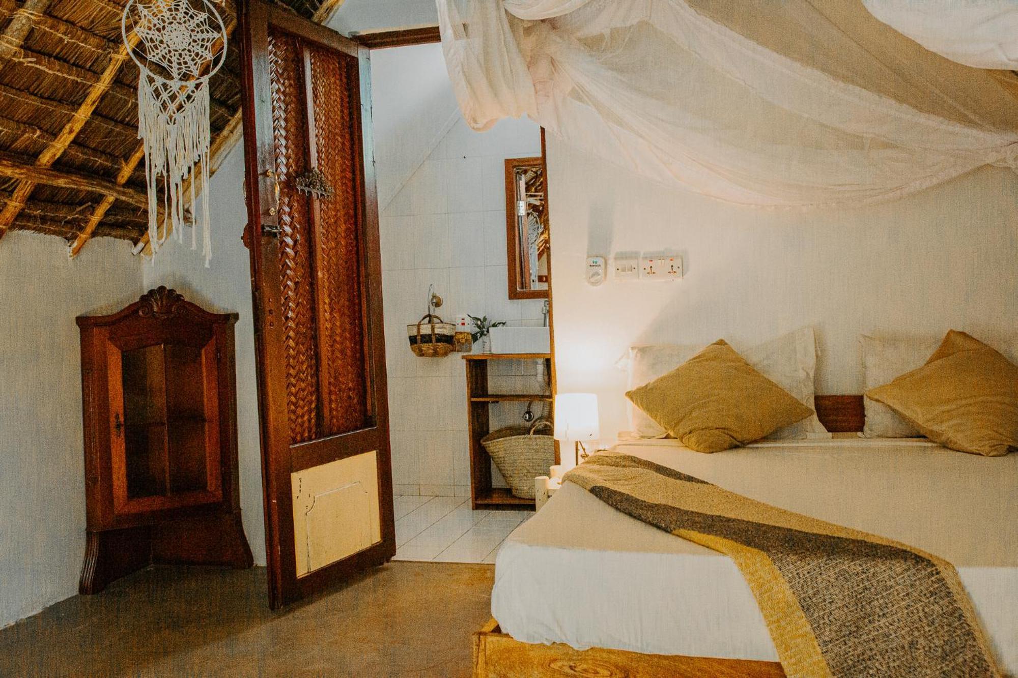 לינה וארוחת בוקר גאמביאני Ocean Boho House מראה חיצוני תמונה