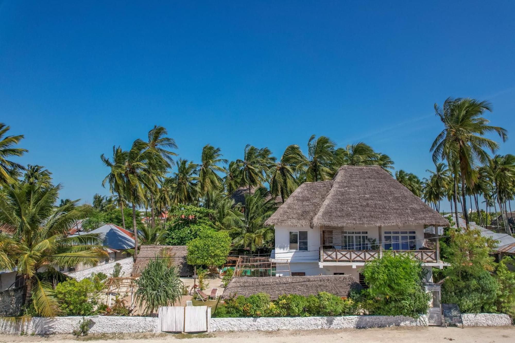 לינה וארוחת בוקר גאמביאני Ocean Boho House מראה חיצוני תמונה